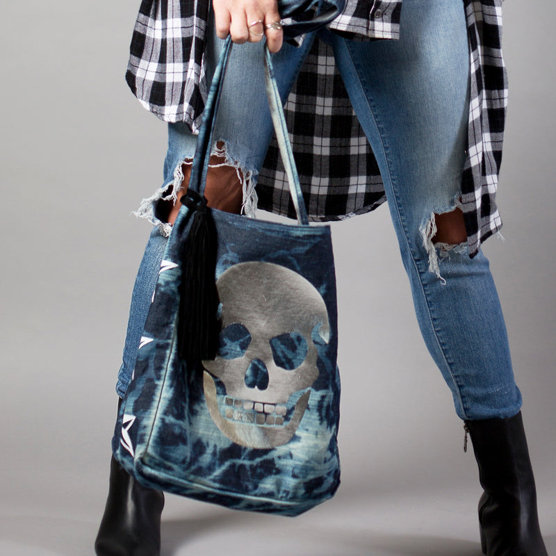MACKENZIE83 SKULL WASHED DENIM DISTRESSED HOBO HANDBAG