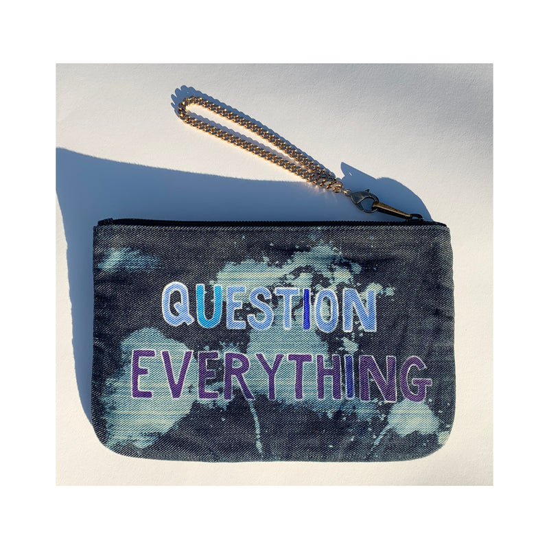 ART LOVE DREAM DENIM POUCH