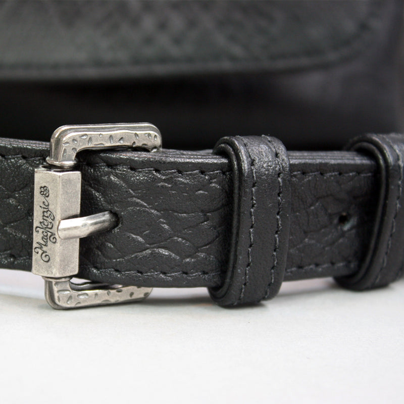 MacKenzie83 Handbags | GMacK CrossbodyMACKENZIE83 CROSSBODY HANDBAG BLACK AMERICAN SNAKE EFFECT VEGETABLE TANNED LEATHER HARDWARE BUCKLE DETAIL