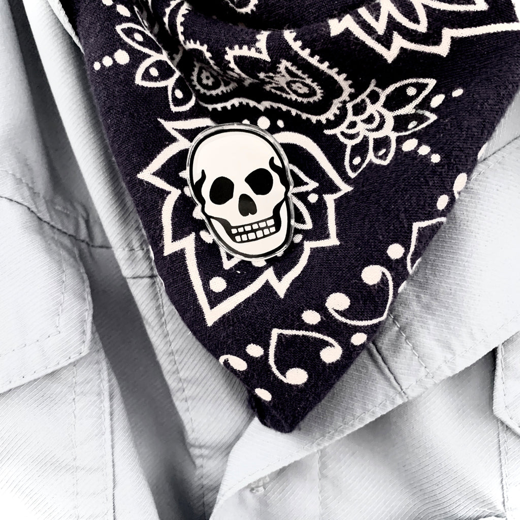 MACKENZIE83 SKULL PIN